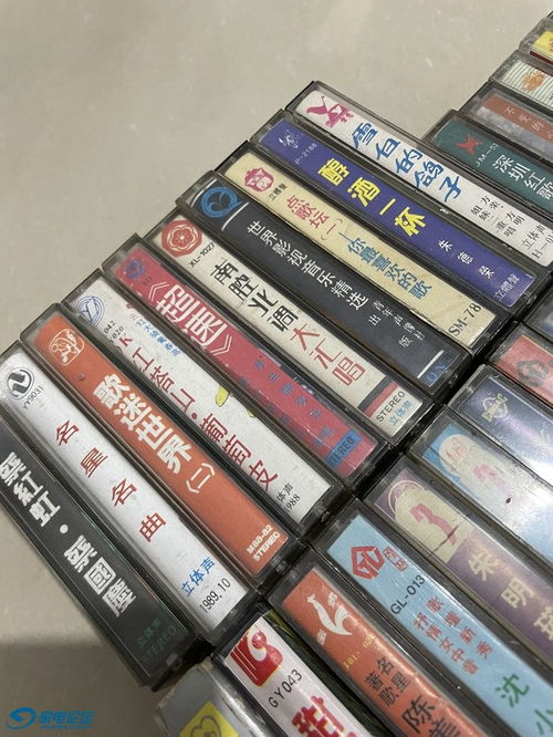 2323.4.7出几组老大陆磁带 一个松下cd机 家电交易区